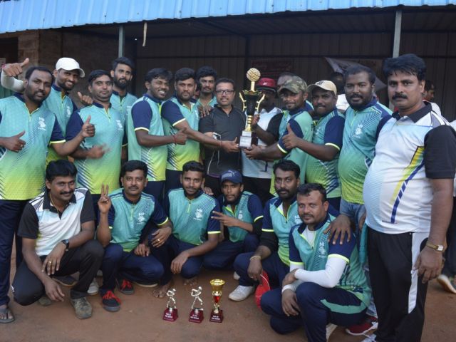 Janani Cricket Team